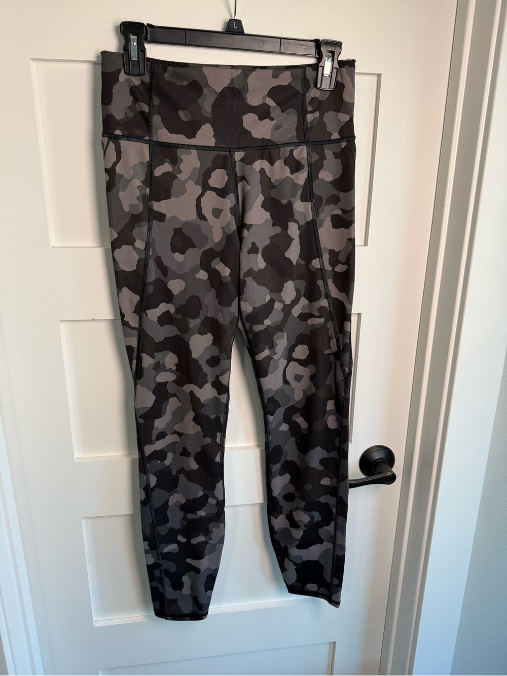 Athleta Black & Gray Camo Leggings